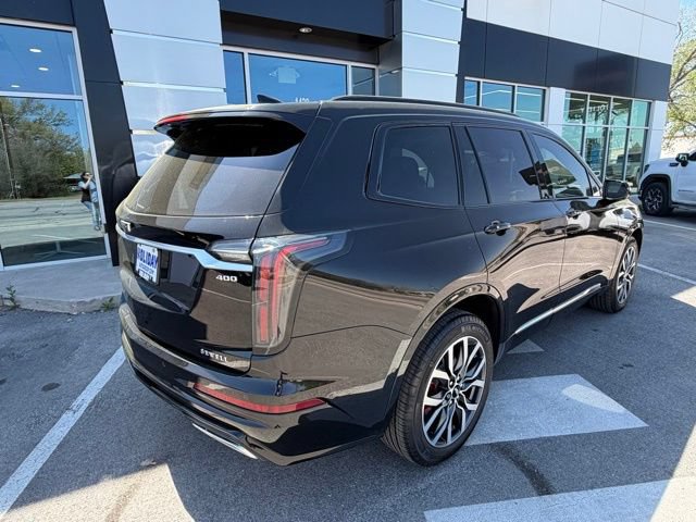 Used 2022 Cadillac XT6 Sport w/ Platinum Package AWD/4WD image 6