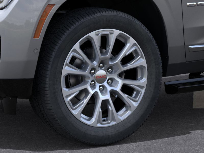 New 2026 GMC Yukon XL Denali w/ Denali Reserve Package RWD image 33