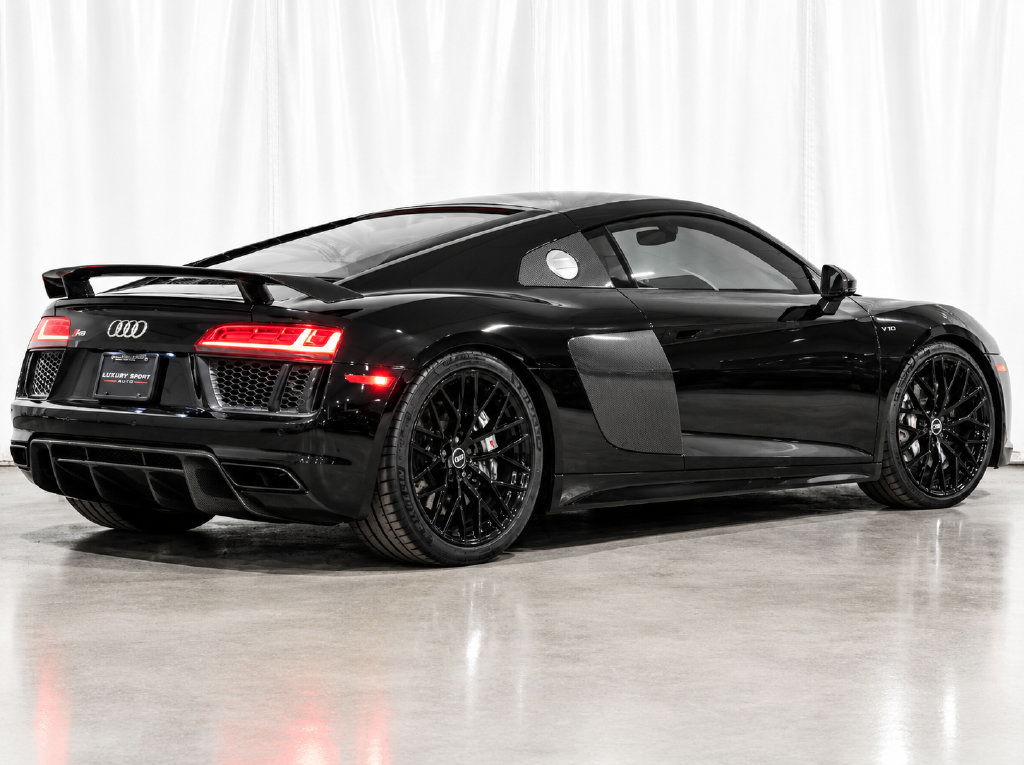 Used 2017 Audi R8 V10 plus AWD/4WD image 6