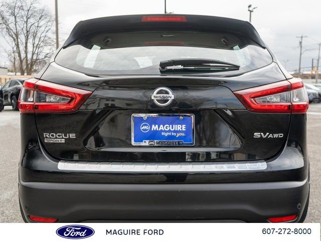 Used 2022 Nissan Rogue Sport SV w/ Technology Package AWD/4WD image 9