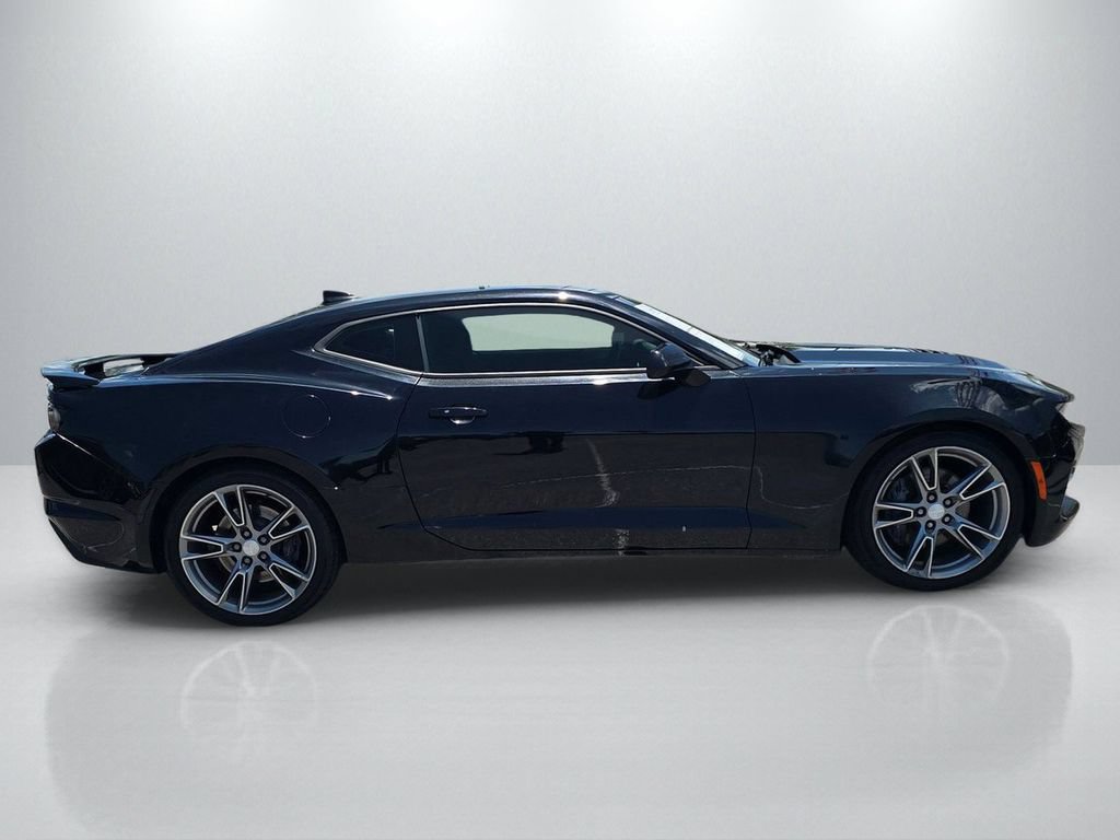 Used 2019 Chevrolet Camaro SS RWD image 4