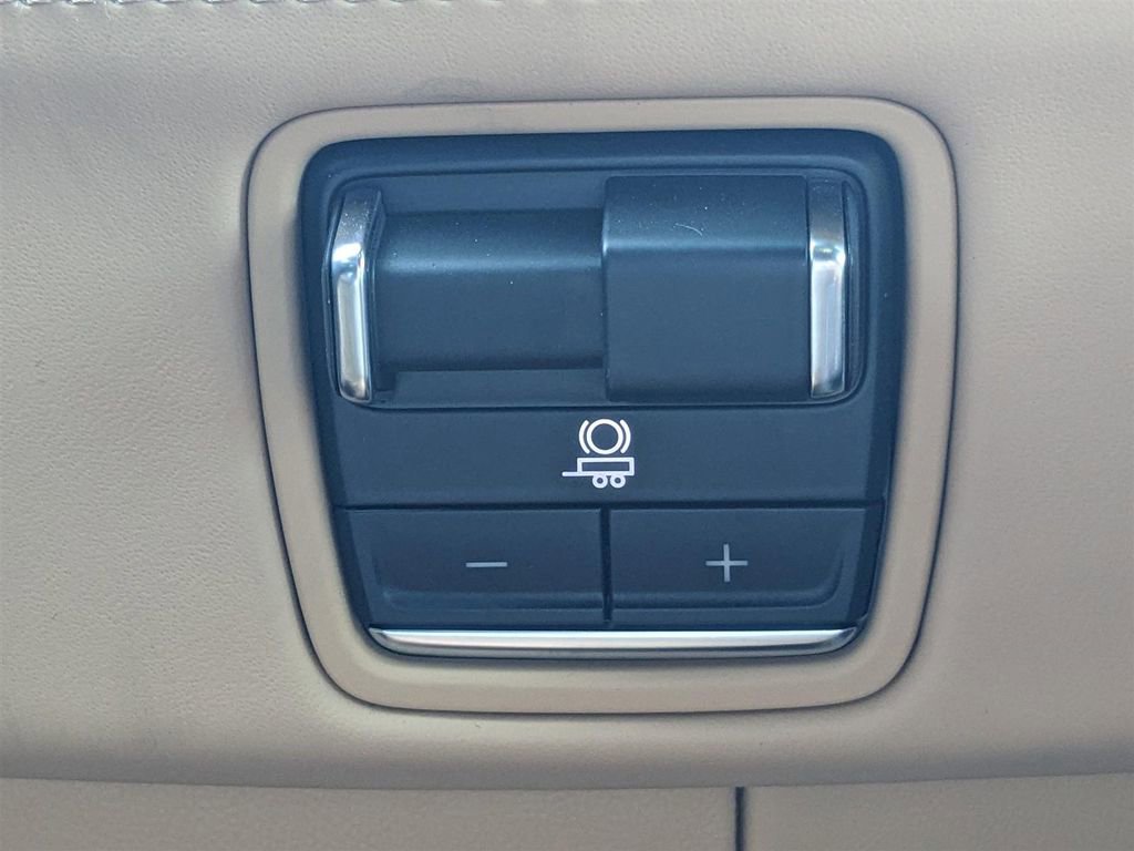 New 2025 Cadillac Escalade IQ Luxury 2 image 29