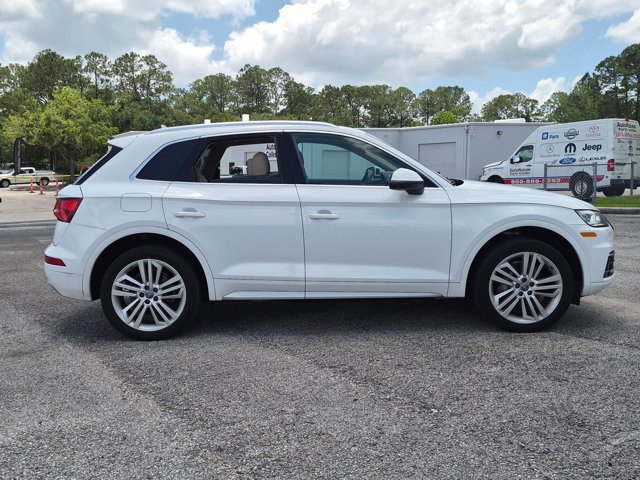 Used 2018 Audi Q5 2.0T Premium Plus w/ Premium Plus Package AWD/4WD image 4