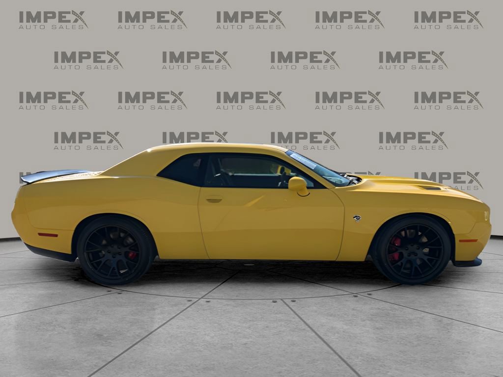 Used 2017 Dodge Challenger SRT Hellcat image 6