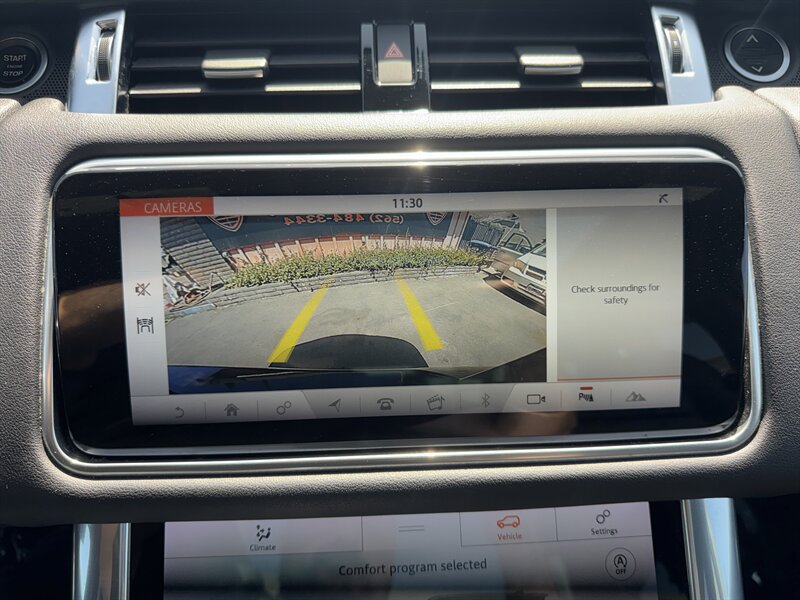 Used 2020 Land Rover Range Rover Sport SE AWD/4WD image 47