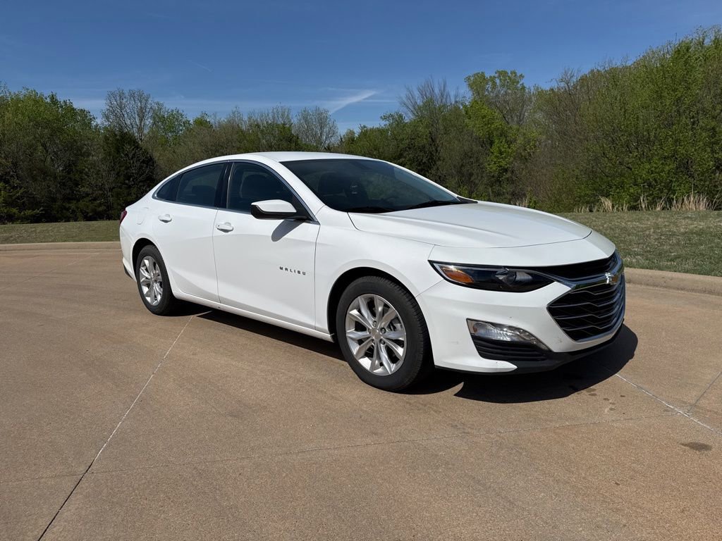 Used 2020 Chevrolet Malibu LT image 4