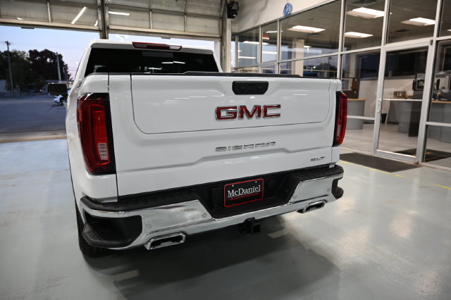 New 2026 GMC Sierra 1500 SLT AWD/4WD image 6