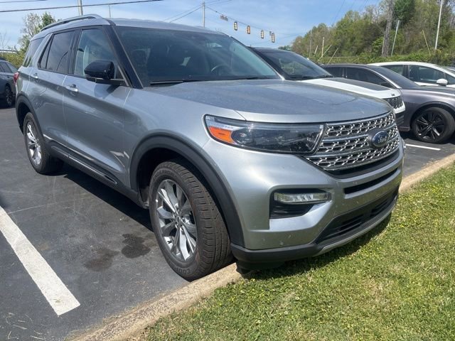 Used 2023 Ford Explorer Limited w/ Equipment Group 301A image 1