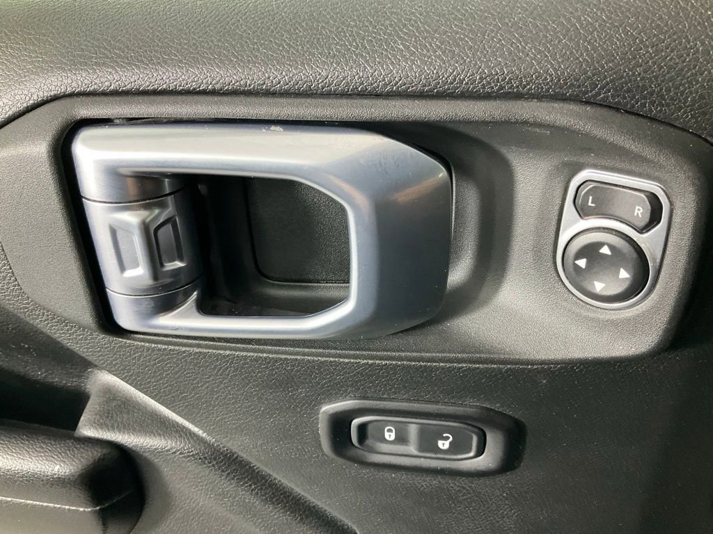 Used 2021 Jeep Wrangler Unlimited Sport image 14