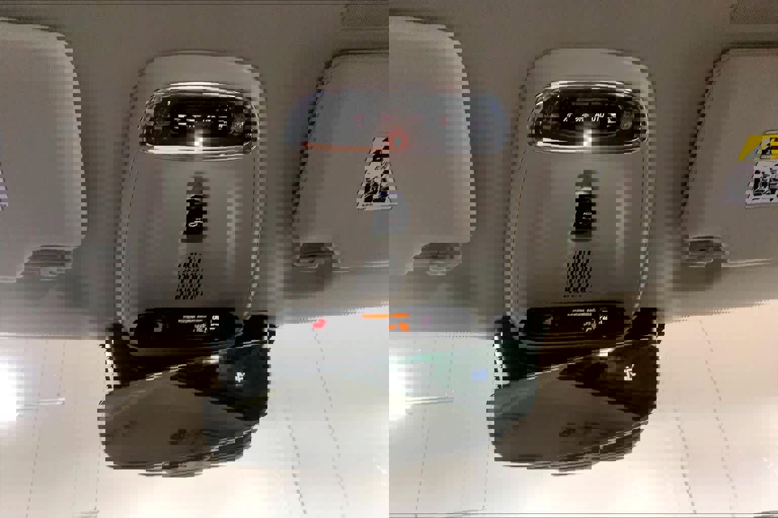 Used 2019 Volvo XC90 T5 Momentum w/ Protection Package Premier image 34