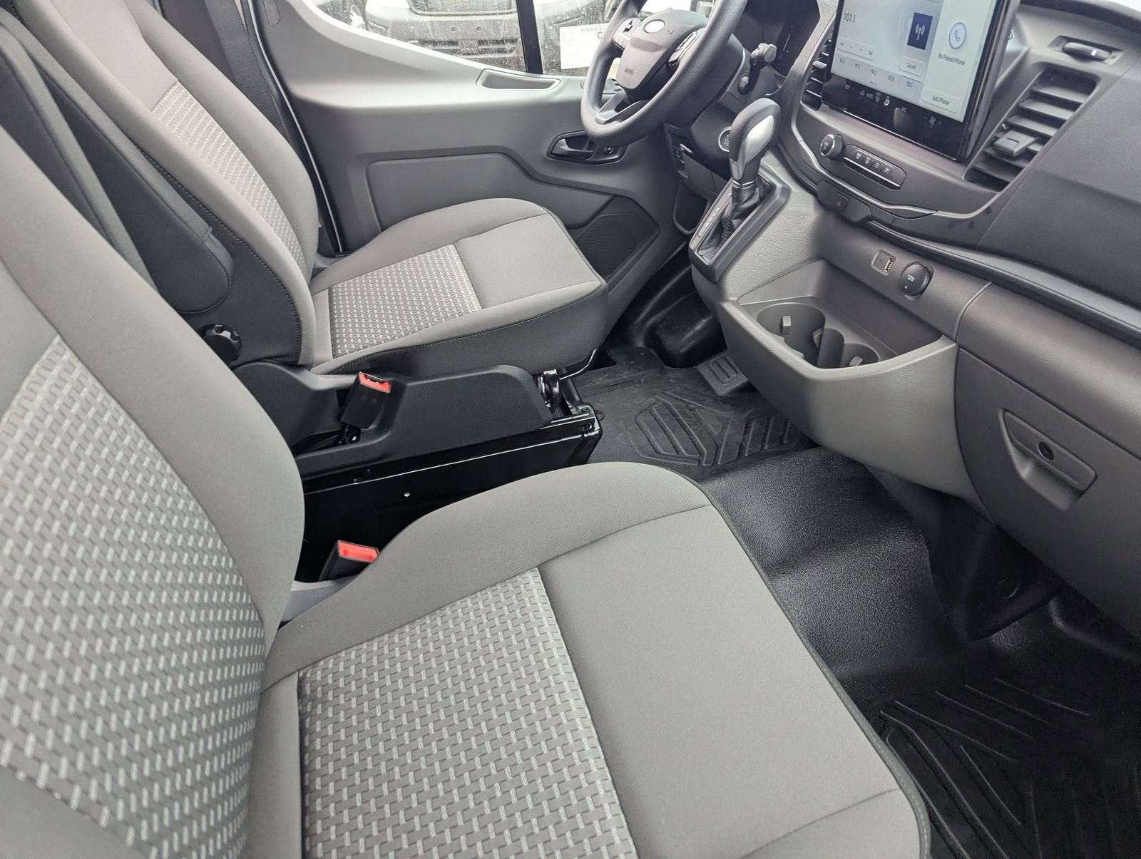 New 2026 Ford Transit 250 148 Medium Roof RWD image 41