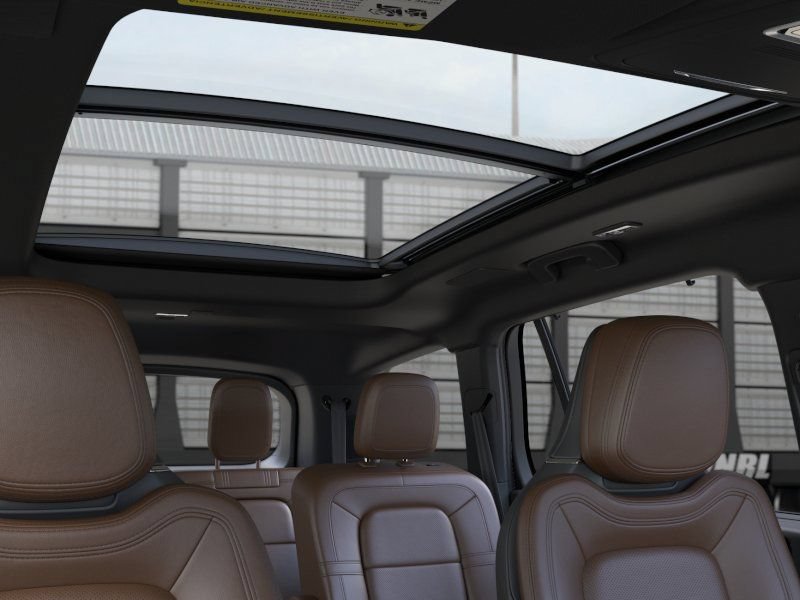New 2026 Lincoln Aviator Reserve w/ Luxury Package AWD/4WD image 10