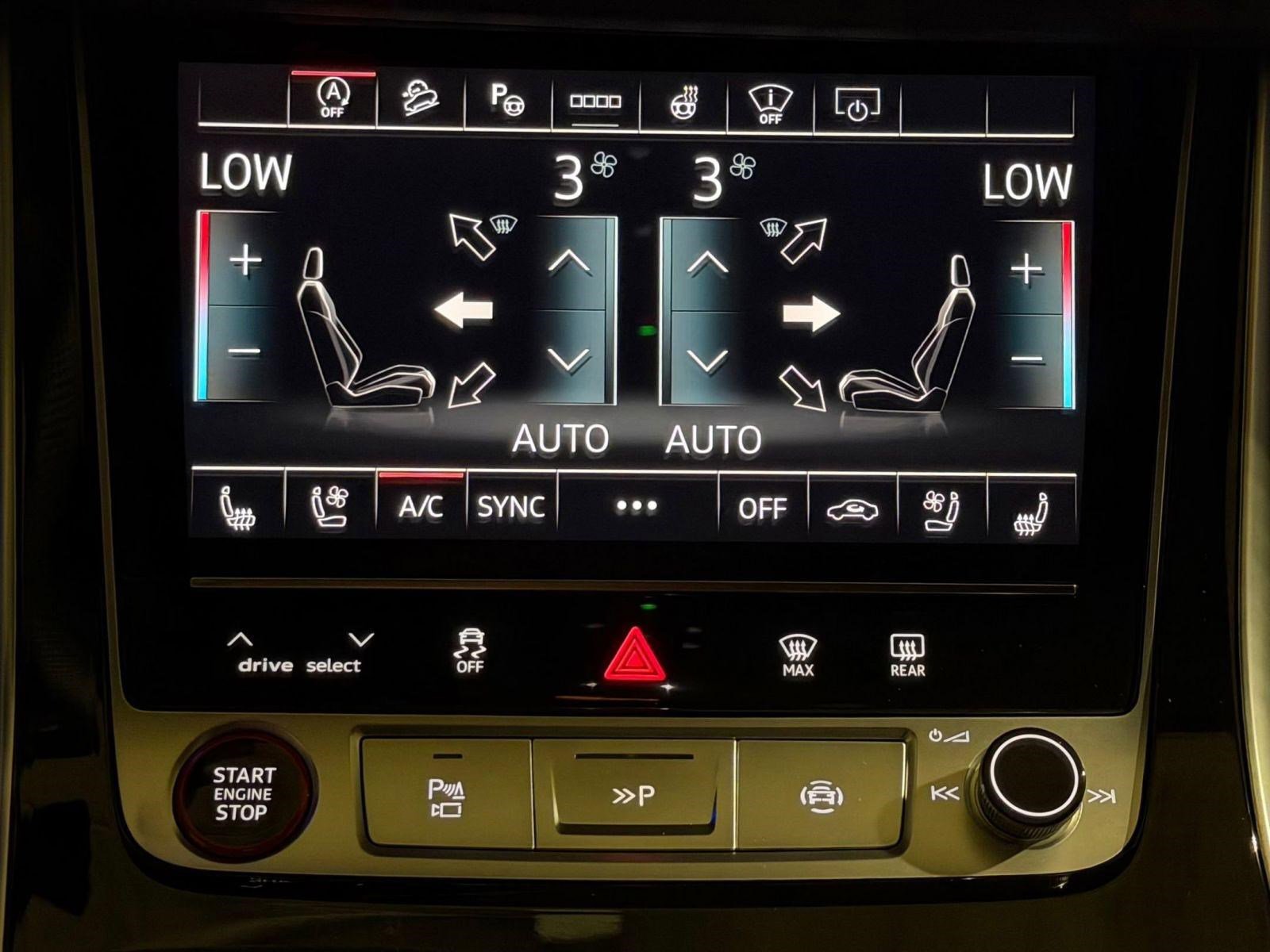 New 2026 Audi SQ7 Prestige AWD/4WD image 26