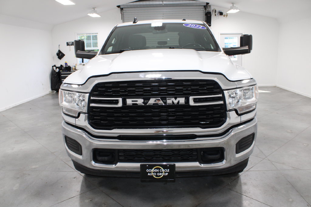 Used 2022 RAM 2500 Big Horn AWD/4WD image 3