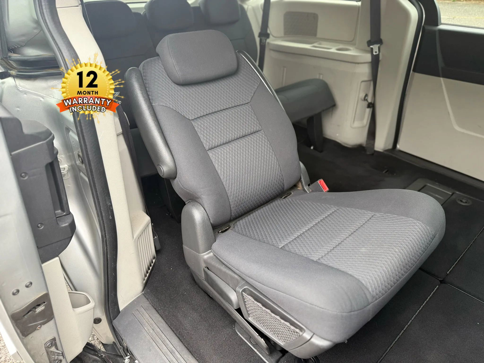 Used 2010 Dodge Grand Caravan SE w/ Climate Group image 66