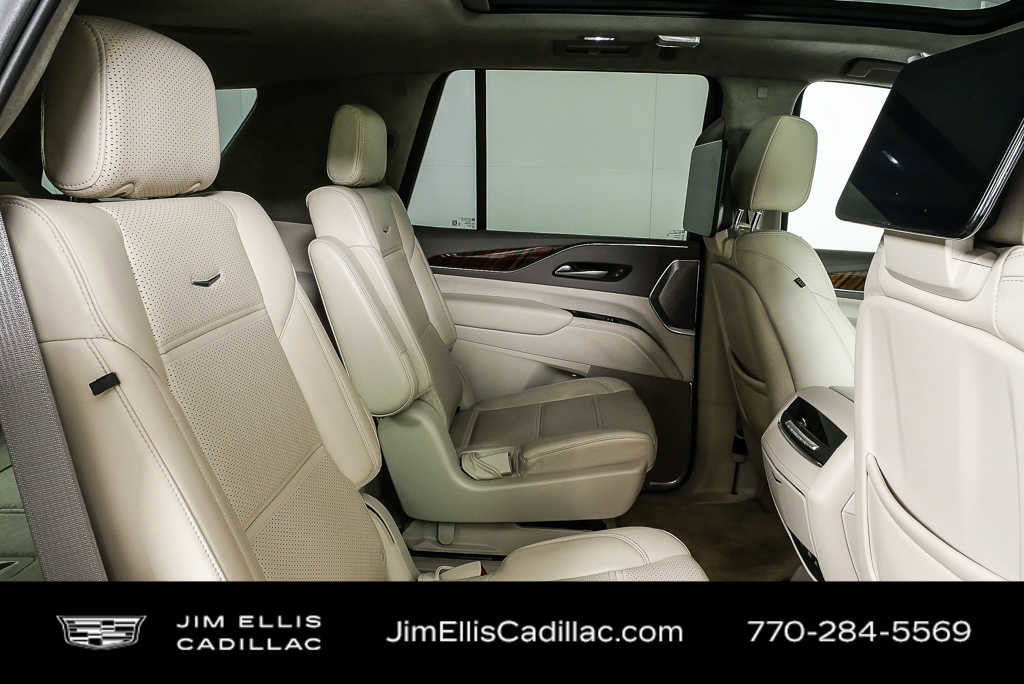 Used 2023 Cadillac Escalade Premium Luxury Platinum image 23