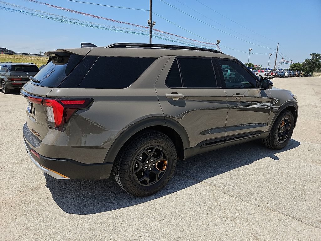 Used 2026 Ford Explorer Tremor w/ Tremor Ultimate Package AWD/4WD image 8