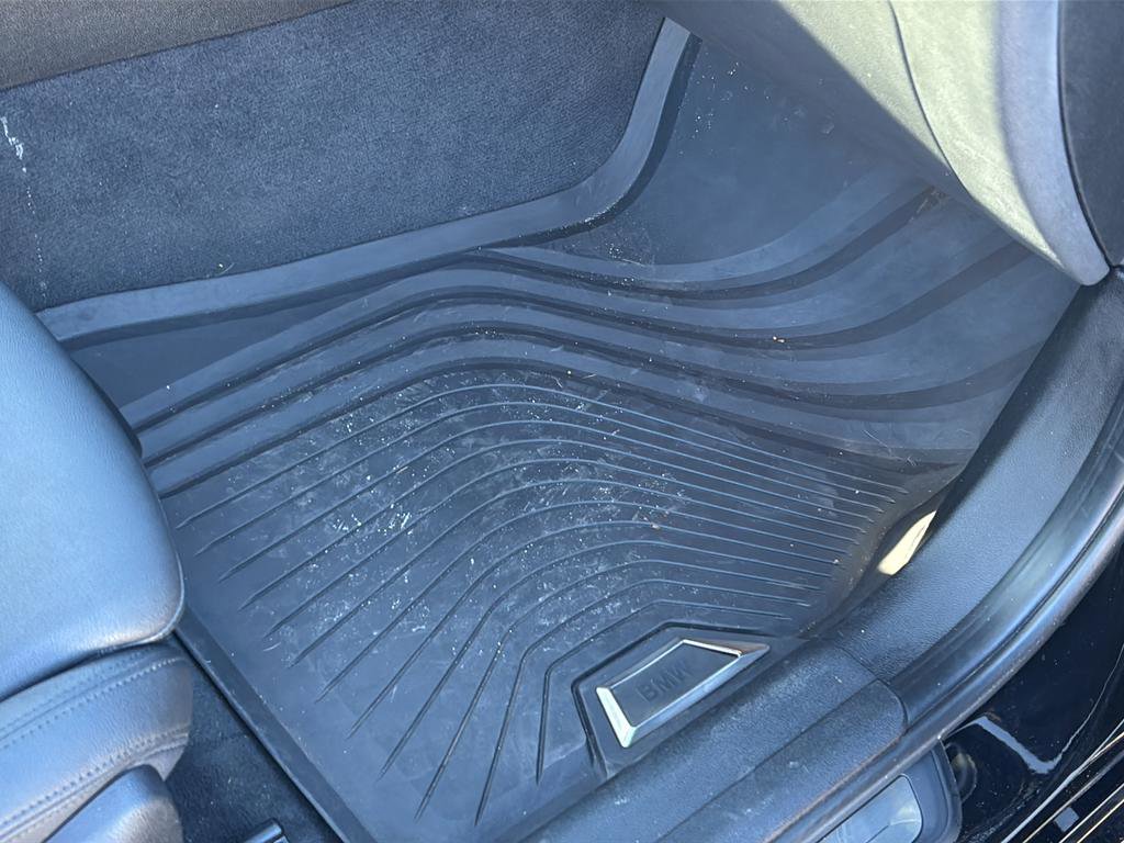 Used 2019 BMW 330i Sedan w/ Convenience Package image 40