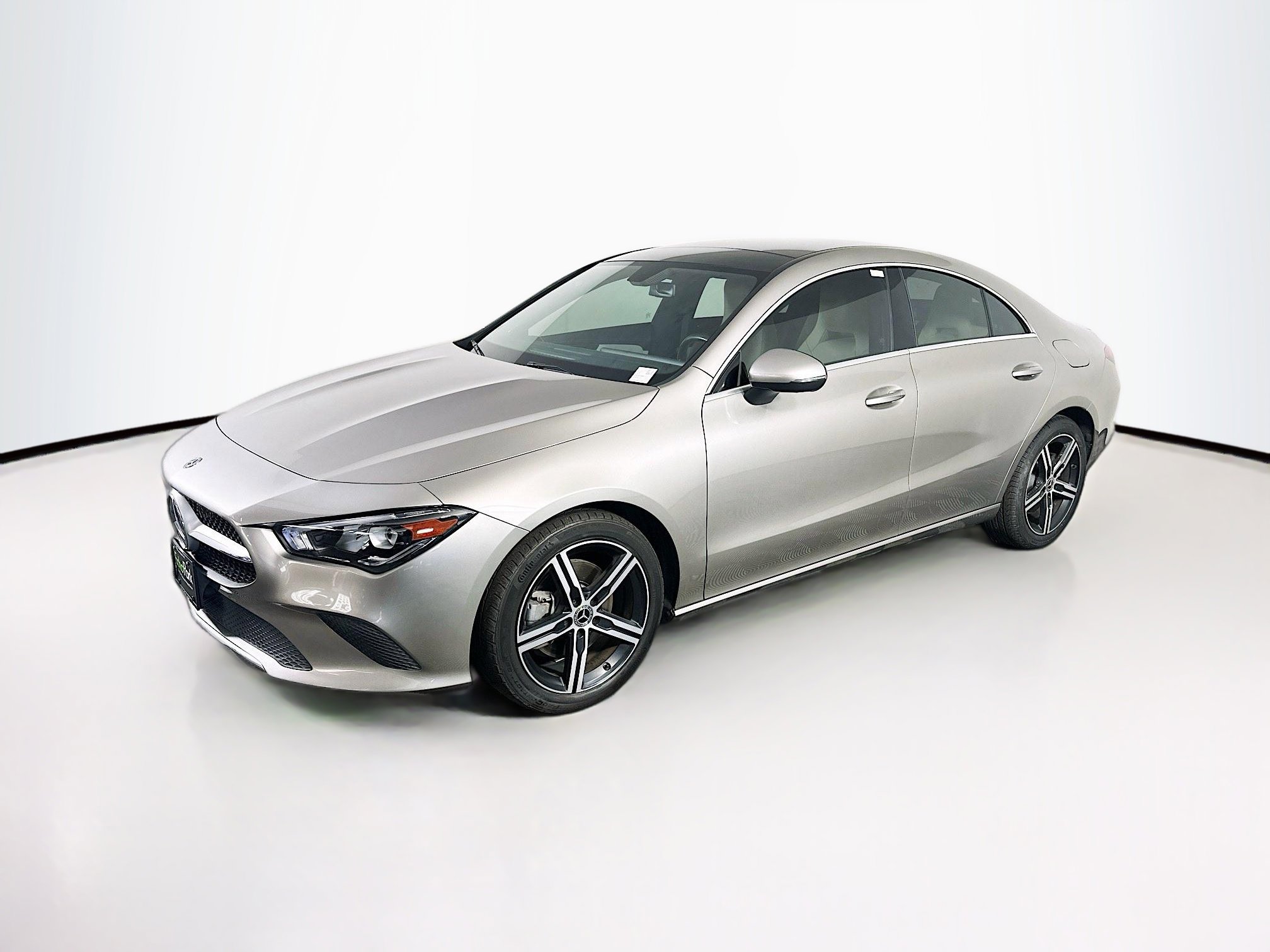 Used 2020 Mercedes-Benz CLA 250 image 3