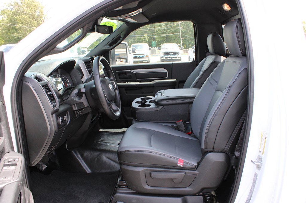 Used 2026 RAM 2500 Tradesman RWD image 15