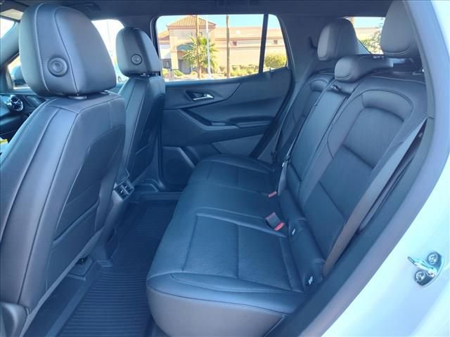 New 2026 Chevrolet Equinox LT w/ Convenience Package II image 7