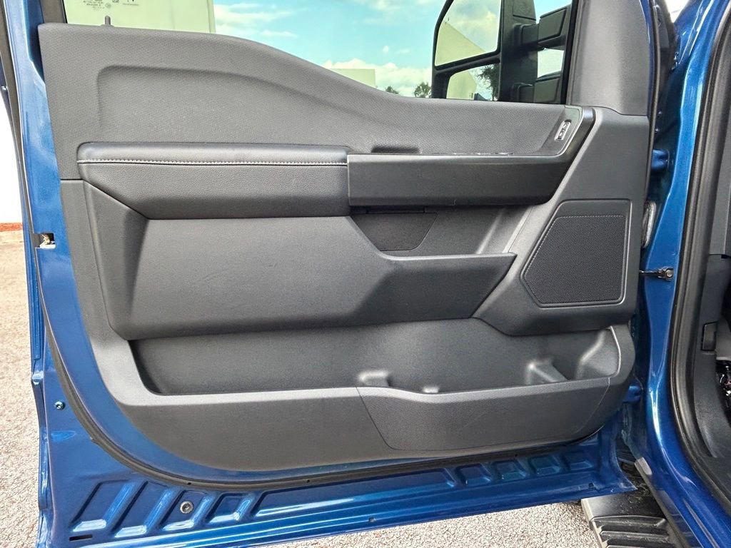 Used 2022 Ford F150 XL w/ STX Black Appearance Package AWD/4WD image 36