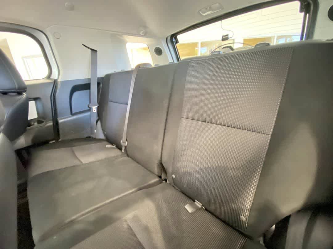 Used 2008 Toyota FJ Cruiser 4WD image 22