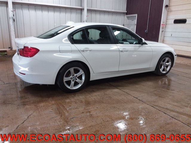 Used 2014 BMW 320i xDrive Sedan AWD/4WD image 2