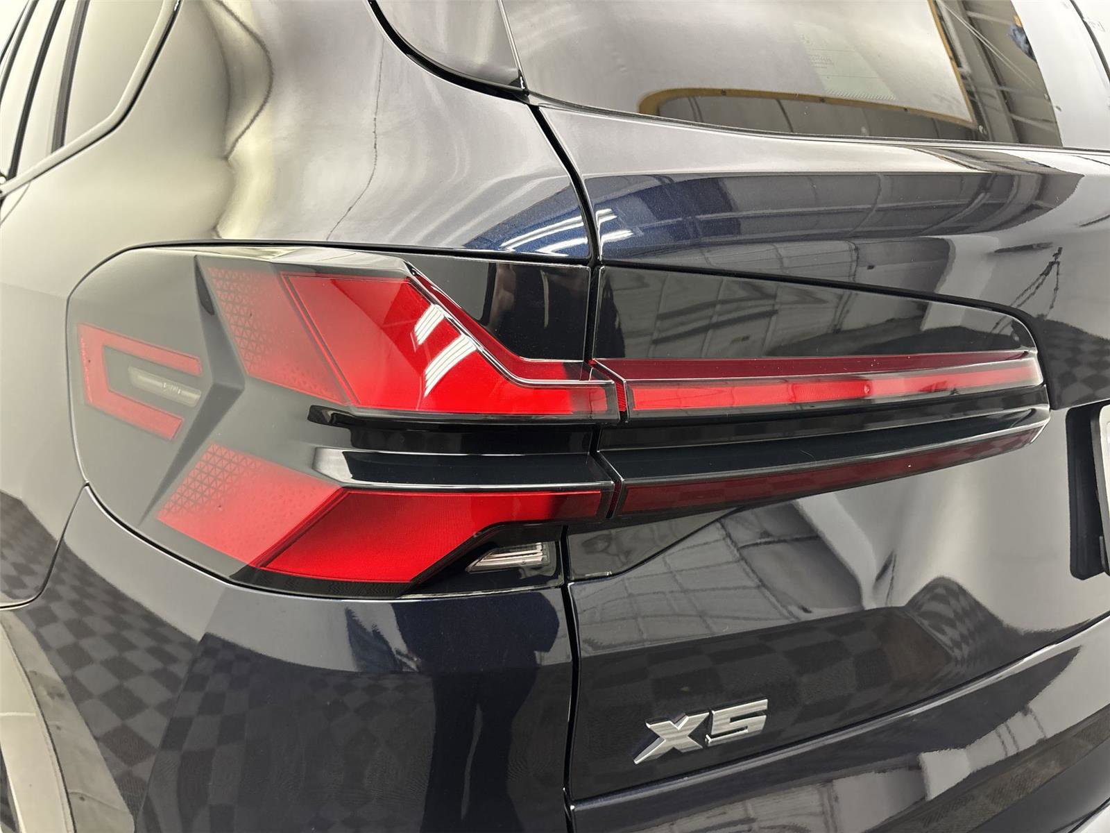 New 2026 BMW X5 M60i image 19