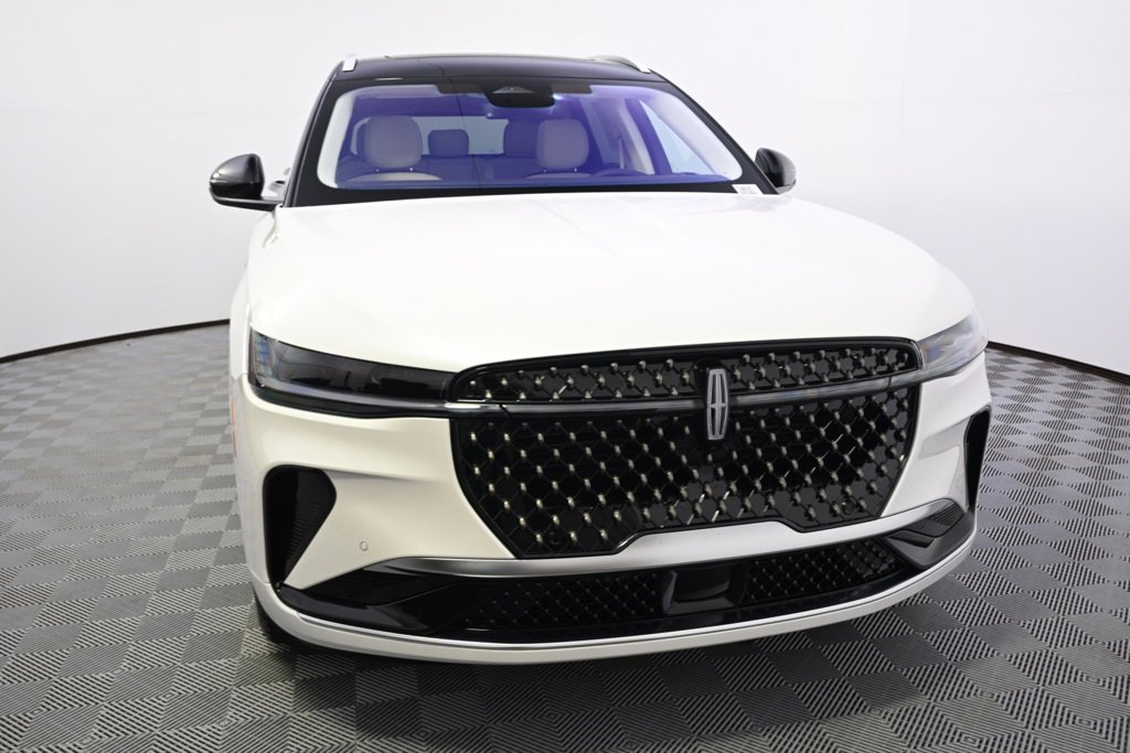 New 2026 Lincoln Nautilus Black Label image 9