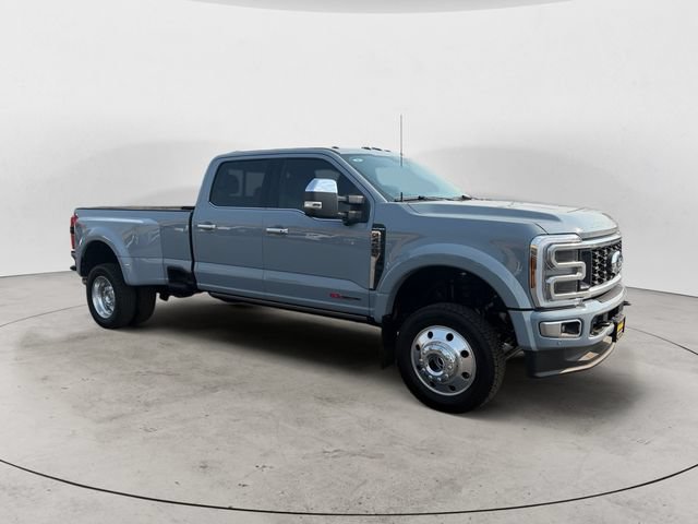 Used 2025 Ford F450 Platinum w/ Platinum Plus Package AWD/4WD image 3