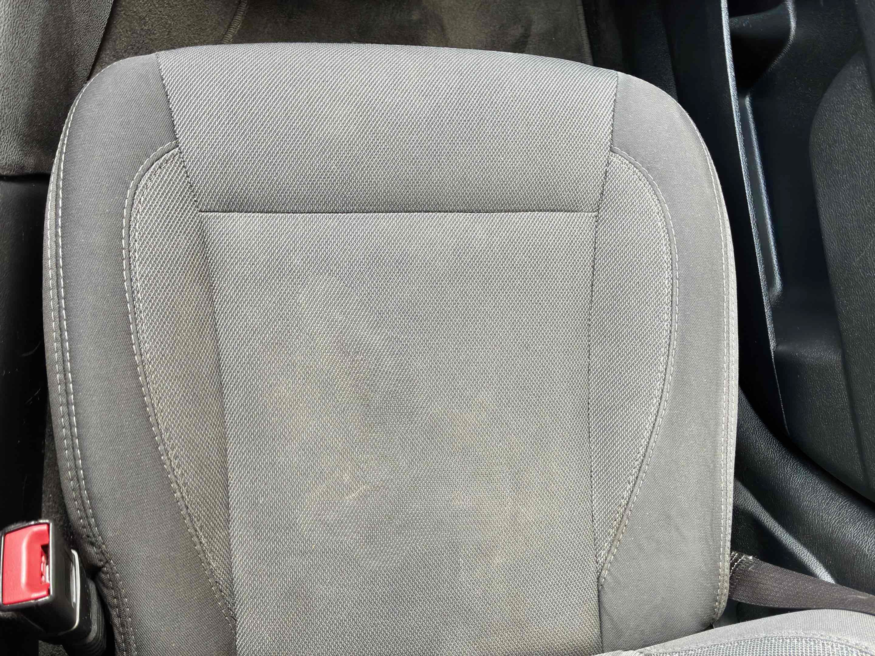 Used 2015 Dodge Charger SE RWD image 39