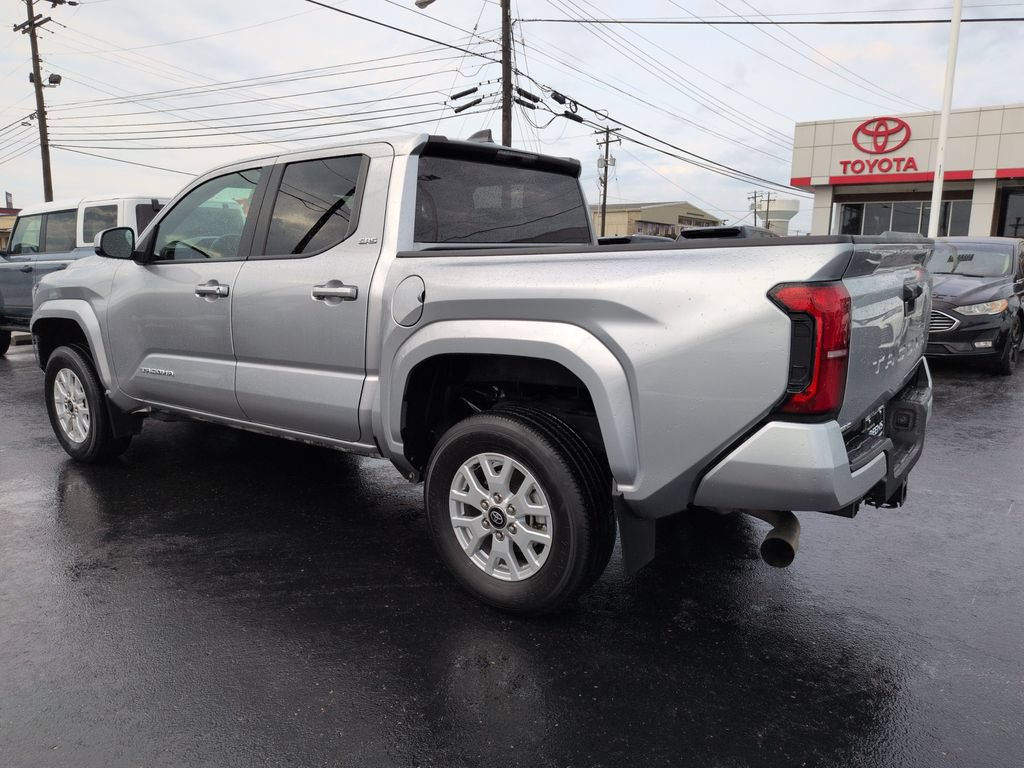 Used 2024 Toyota Tacoma SR5 RWD image 3