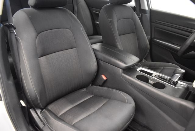 Used 2023 Nissan Altima 2.5 S FWD image 6