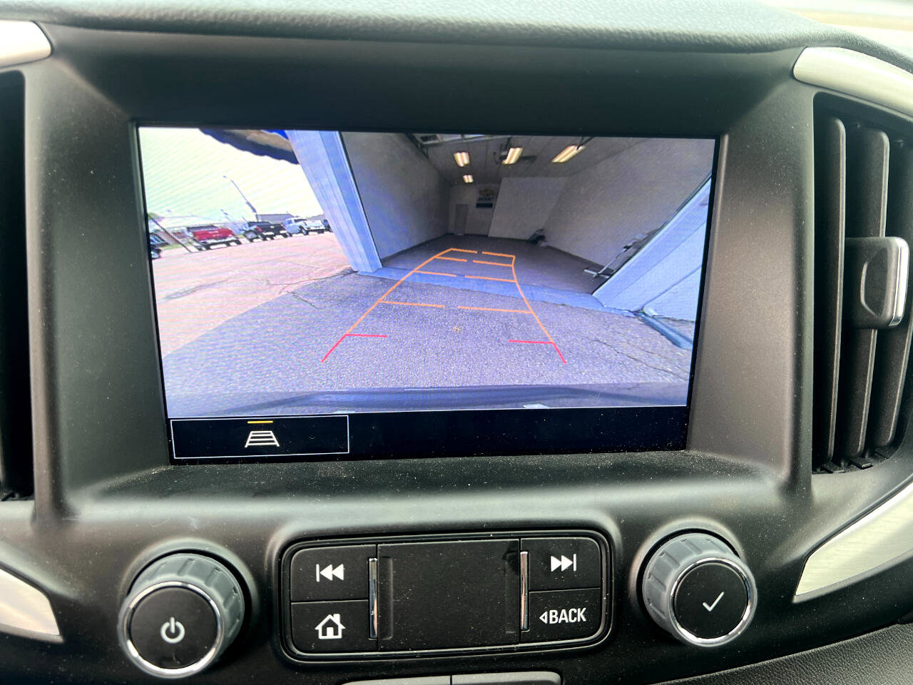 Used 2024 GMC Terrain SLT image 52