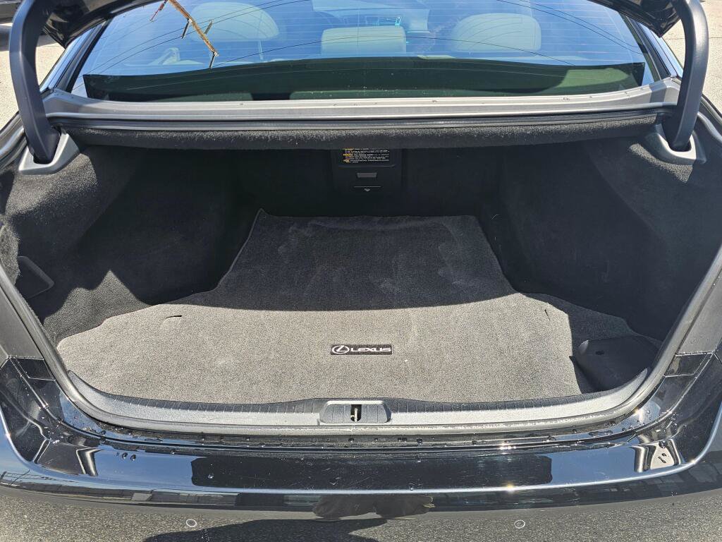 Used 2012 Lexus LS 460 AWD w/ Luxury Value Edition image 14