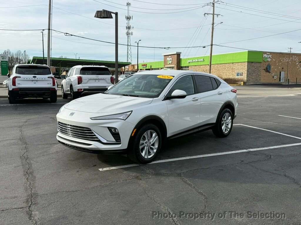 Used 2024 Buick Envista Preferred w/ Convenience I Package image 5
