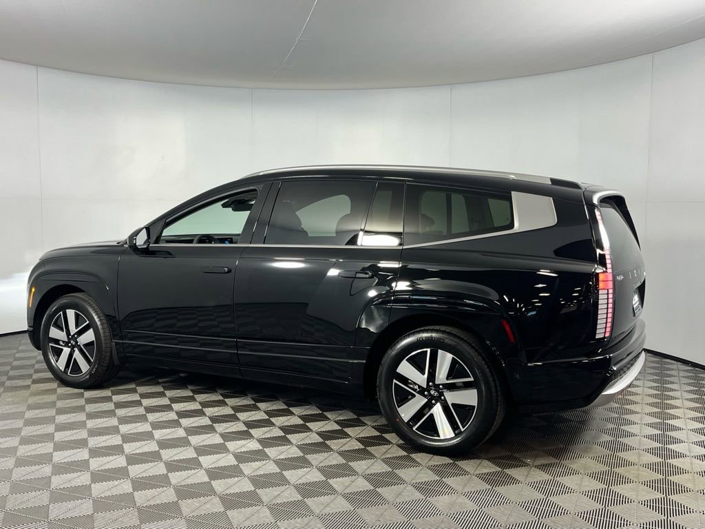 Used 2026 Hyundai Ioniq 9 SEL image 9