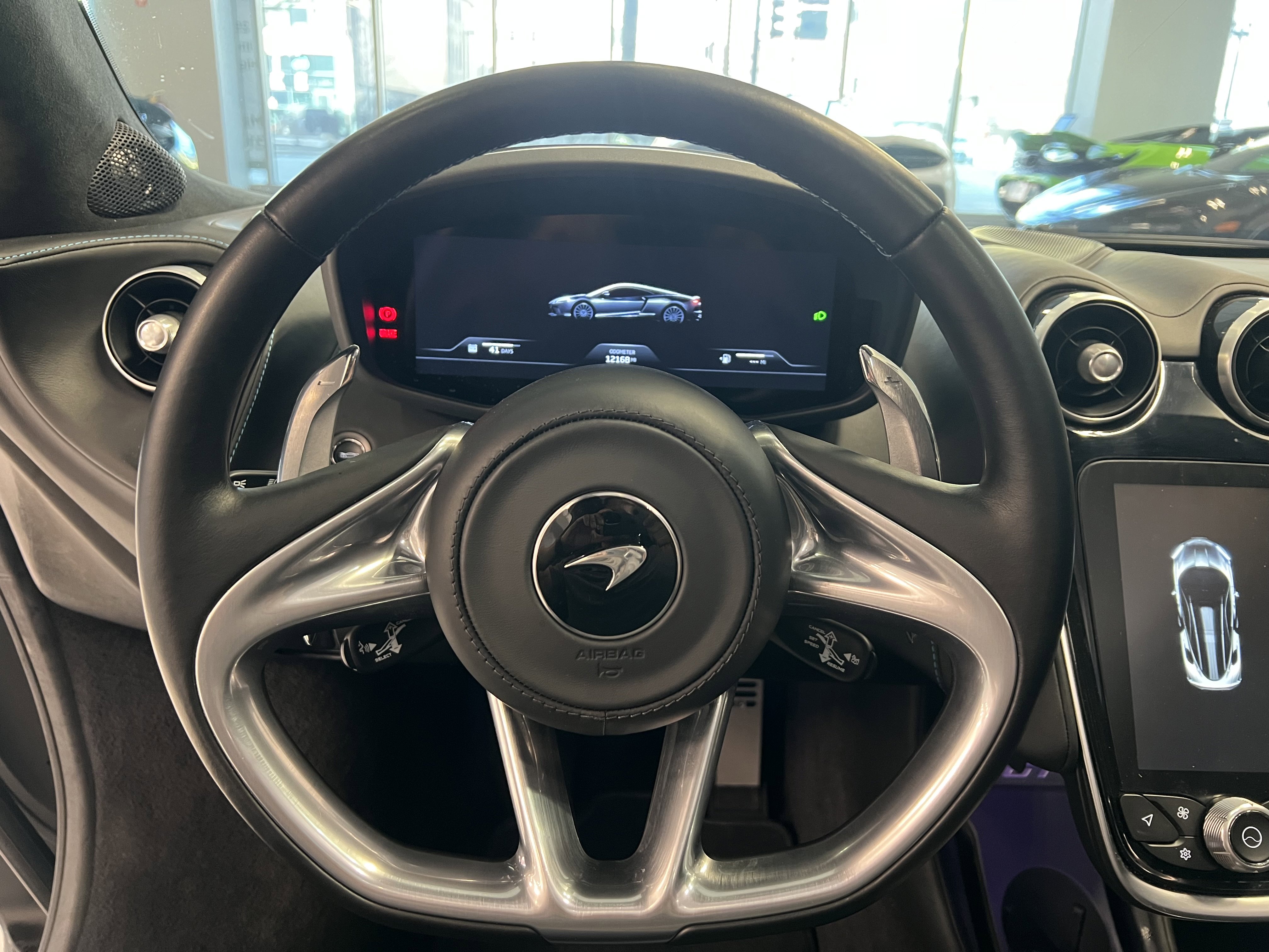 Used 2022 McLaren GT image 24