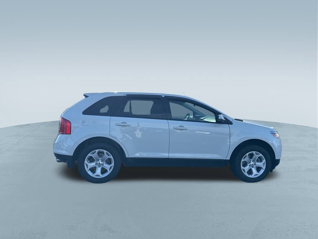Used 2013 Ford Edge SEL image 9