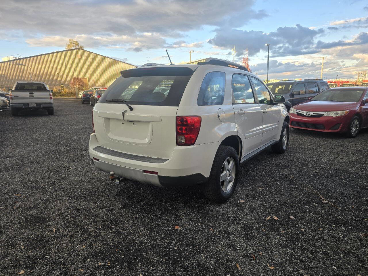 Used 2009 Pontiac Torrent 2WD image 13