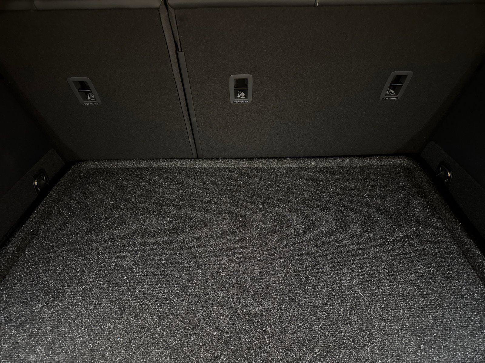 New 2026 Volkswagen Tiguan SE R-Line image 14