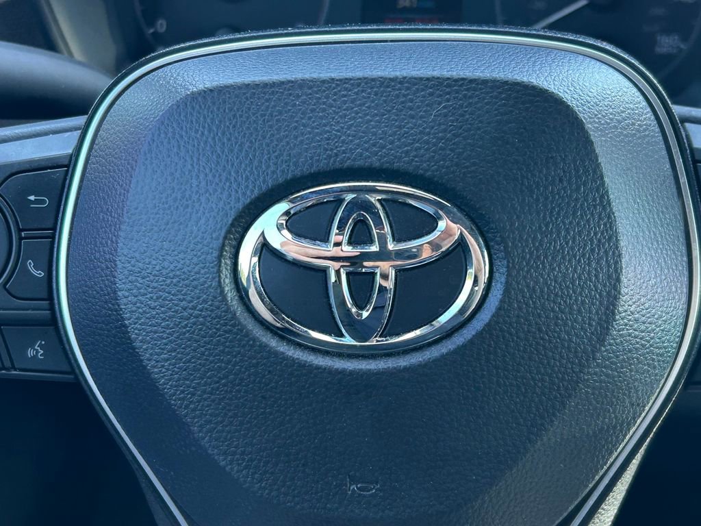 Certified 2024 Toyota Corolla SE image 33