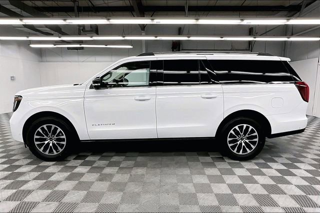 Used 2025 Ford Expedition Max Platinum image 14