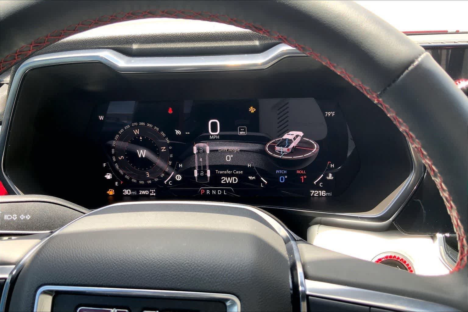 Used 2025 GMC Canyon AT4 w/ AT4X Package AWD/4WD image 17