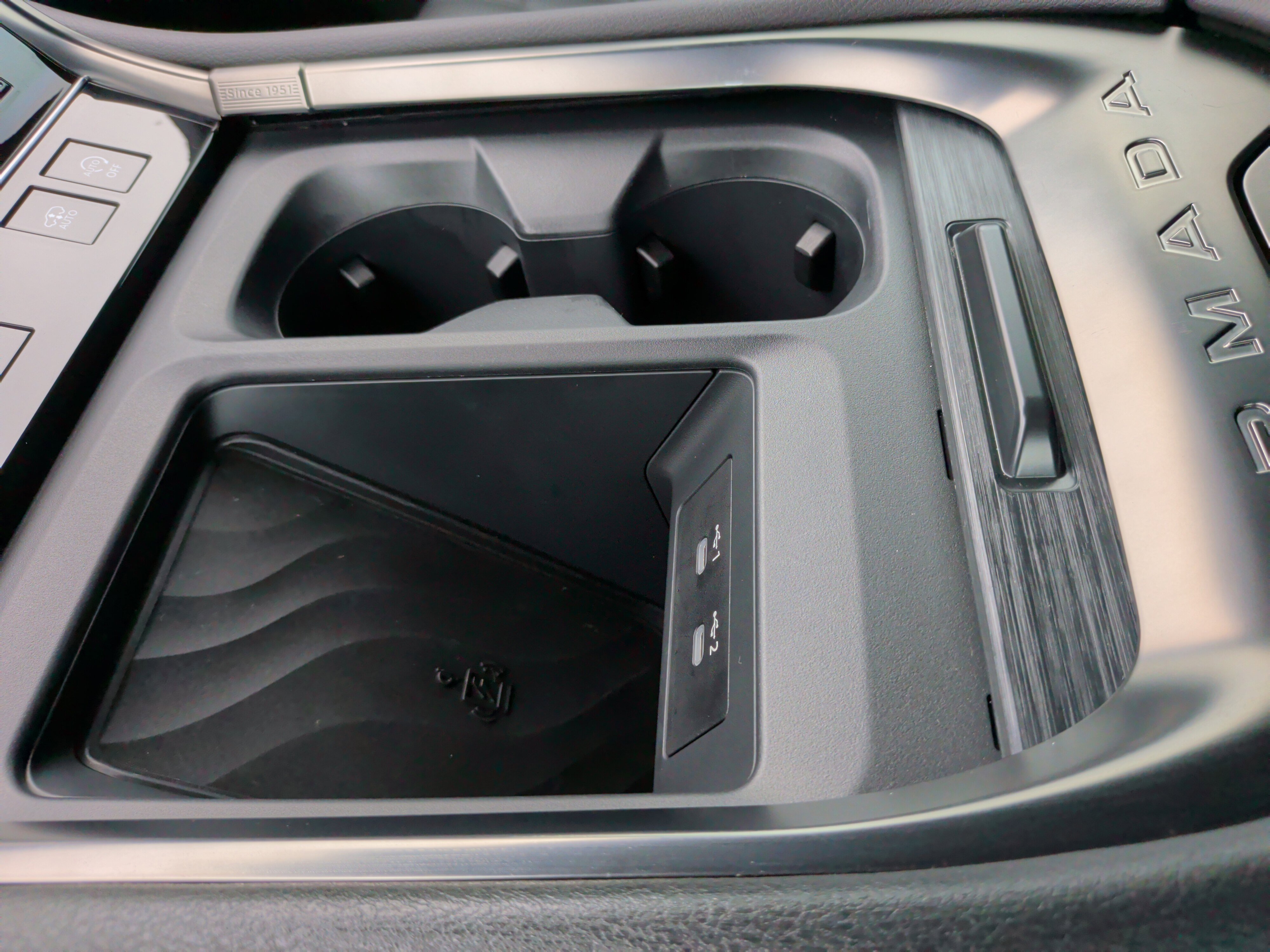 Used 2025 Nissan Armada PRO-4X w/ Pro-4X Premium Package image 20