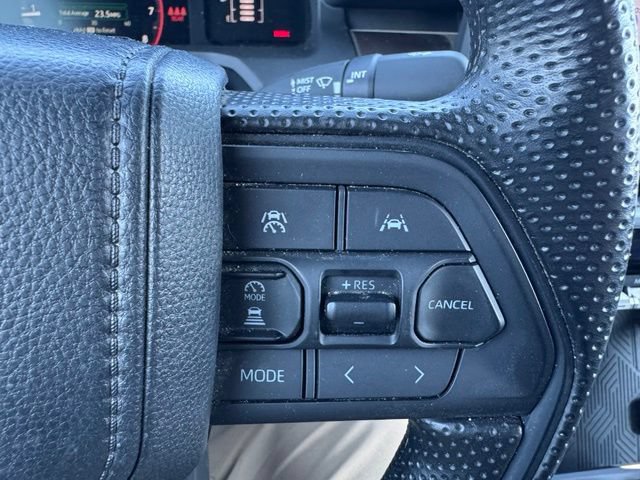 Used 2024 Toyota Tacoma SR5 AWD/4WD image 18