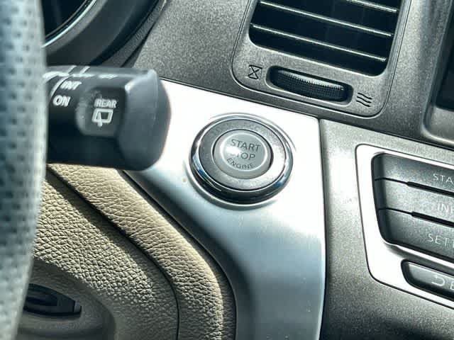 Used 2011 Nissan Murano SL AWD/4WD image 28