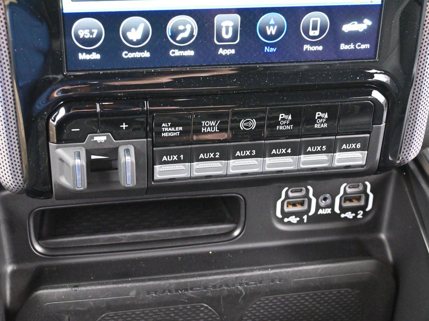 Used 2021 RAM 3500 Limited image 26