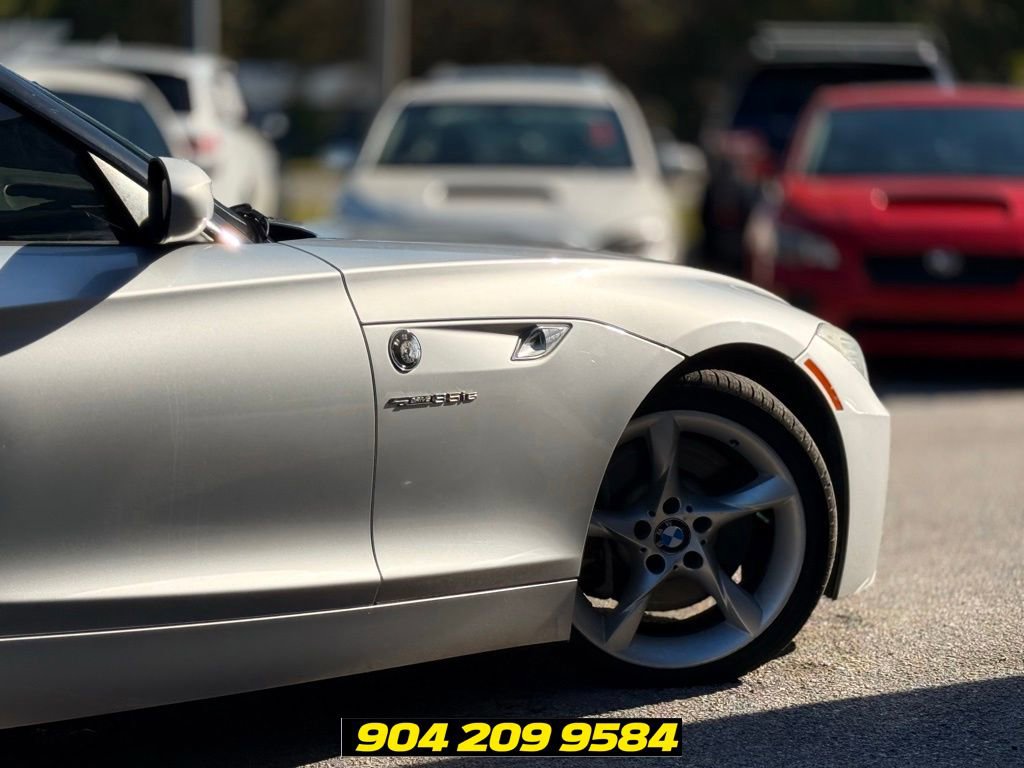 Used 2011 BMW Z4 sDrive35is RWD image 10
